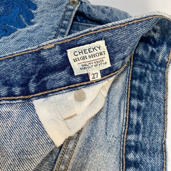 Levi's Blue Jean Shorts Distressed High-Waisted - Picture 3 of 10